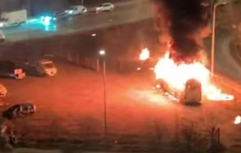 Фото для новини:У Львові прогримів вибух: палає автобус