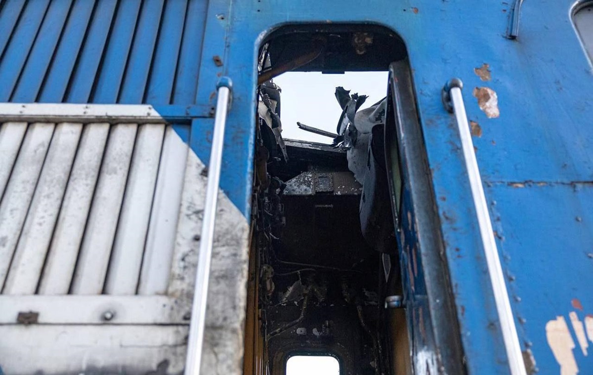 Фото для новини:У поїзд Київ-Суми з 200 людьми влучив дрон