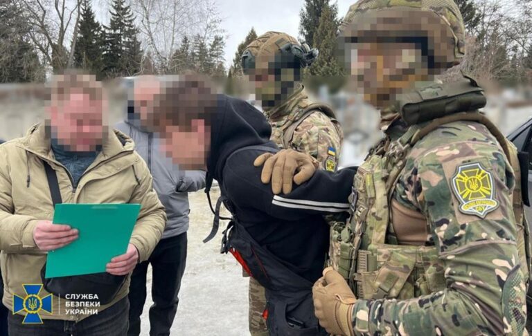 Фото для новини:У Силах безпілотних систем викрили "подвійного крота"