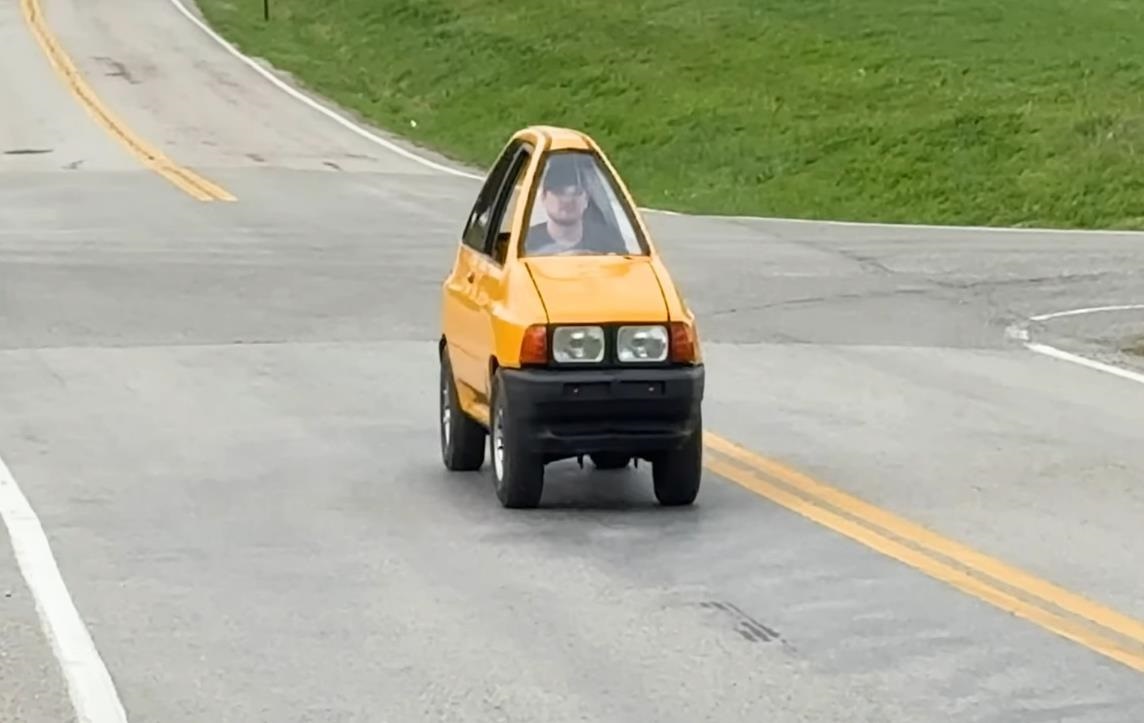 Фото для новини:У США створили надвузьке авто