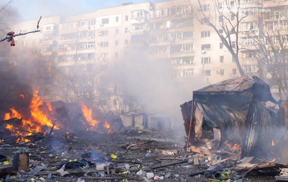 Фото для новини:Удар РФ по Запоріжжю: є жертва та 10 поранених