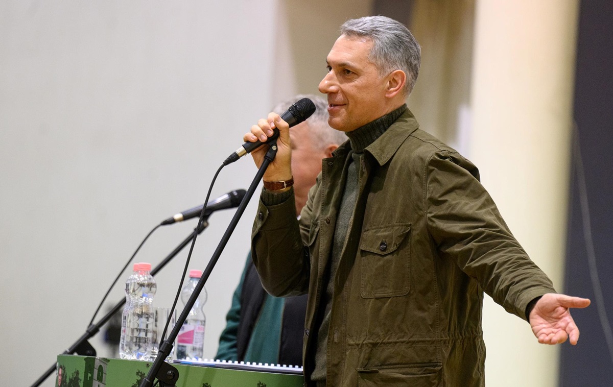 Фото для новини:Угорщина пригрозила й надалі грабувати українських інкасаторів