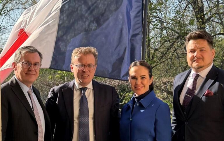 Фото для новини:Україна і Франція обговорили питання російських активів - Мудра