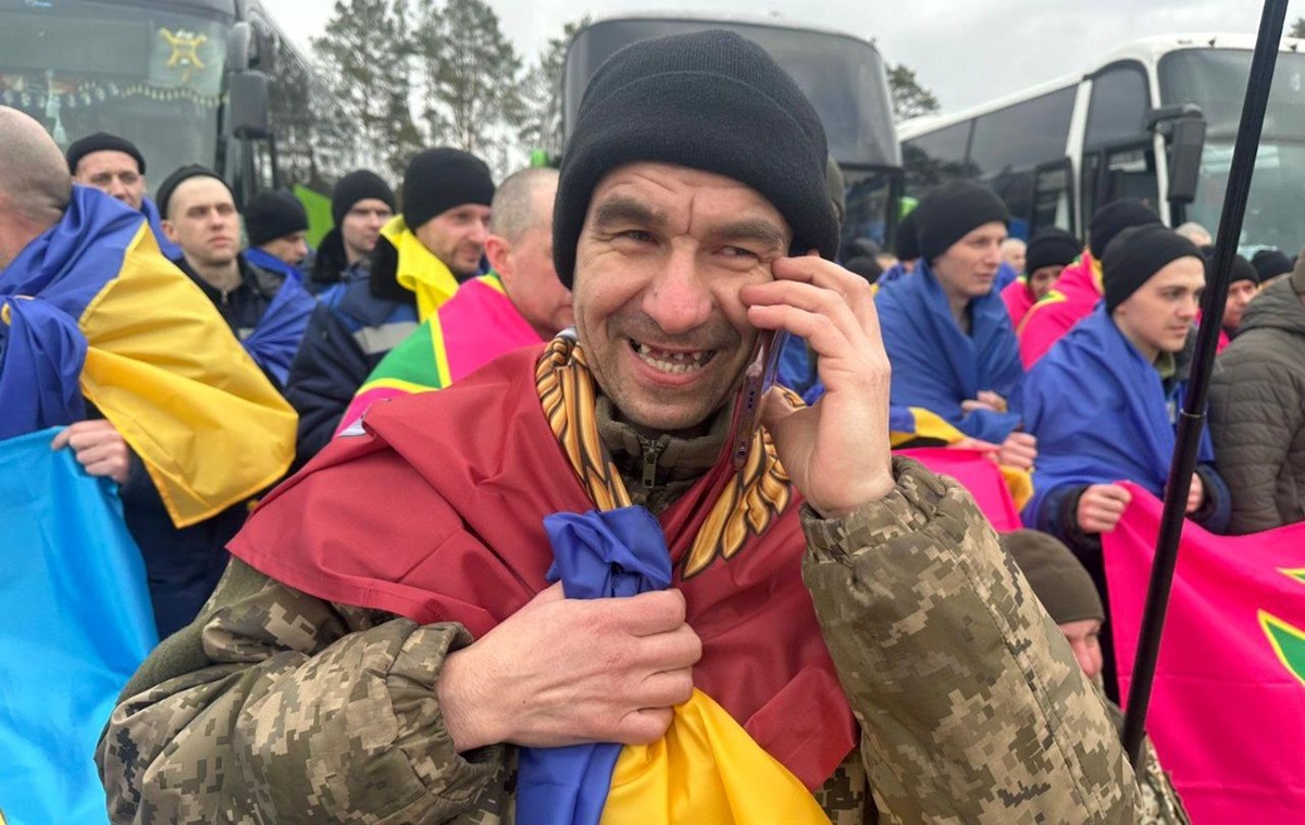 Фото для новини:Україна повернула з полону 200 захисників