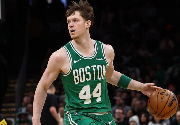 Фото для новини:Українець відзначився дебютними очками в НБА