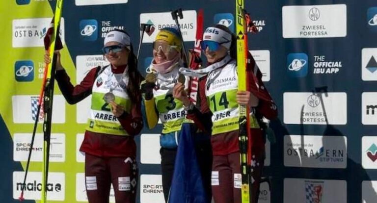 Фото для новини:Українка здобула золото мас-старту-60 на юніорському ЧС