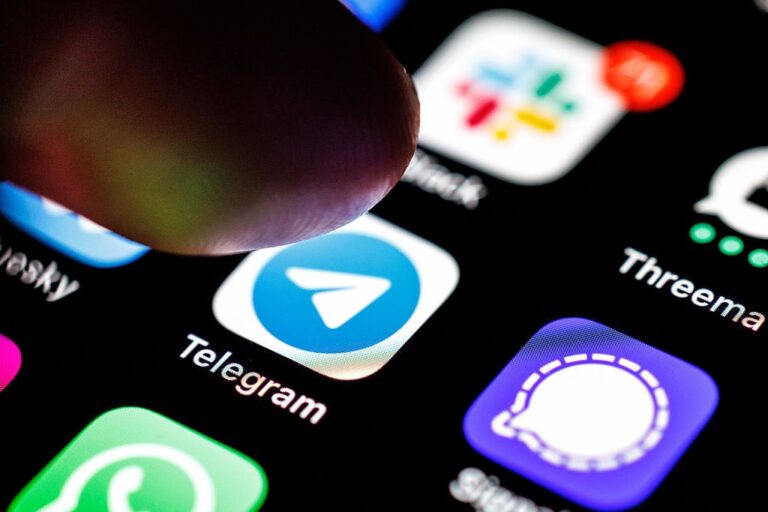 Фото для новини:Українці визначилися, чи слід блокувати Telegram