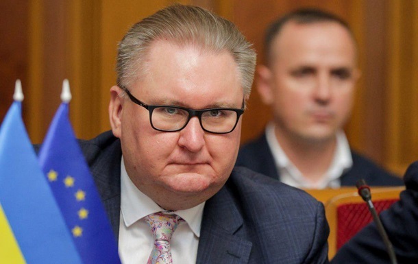 Фото для новини:Україну просять "почекати" вступу в ЄС 10-20 років - Качка