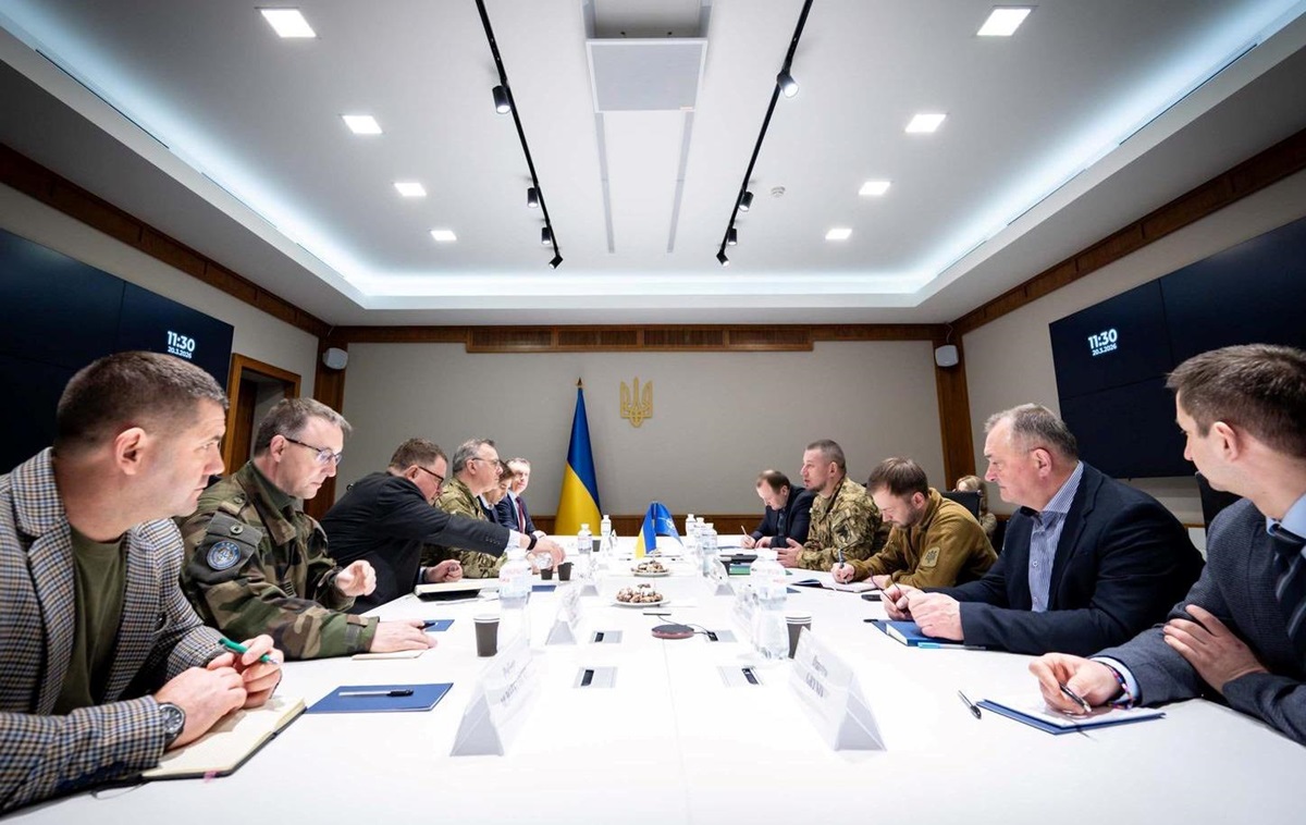 Фото для новини:Україну відвідала делегація НАТО високого рівня