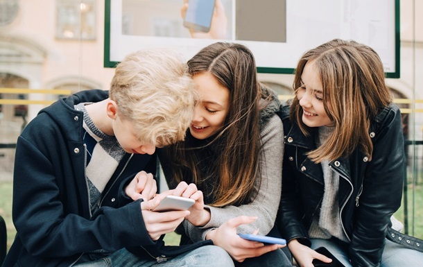 Фото для новини:Уряд Австрії планує заборонити соцмережі для дітей до 14 років