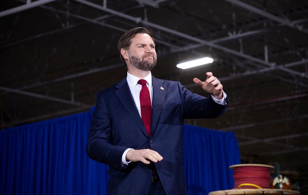 Фото для новини:Уряд Угорщини анонсував візит Венса перед виборами