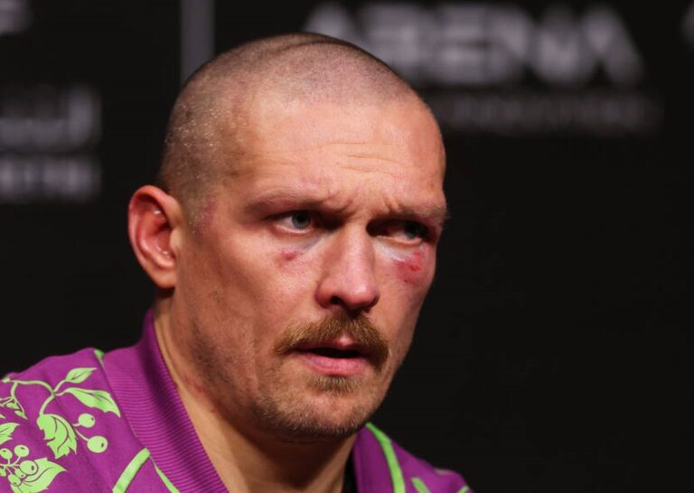 Фото для новини:Усик назвав п&rsquo;ятірку силачів за силою удару