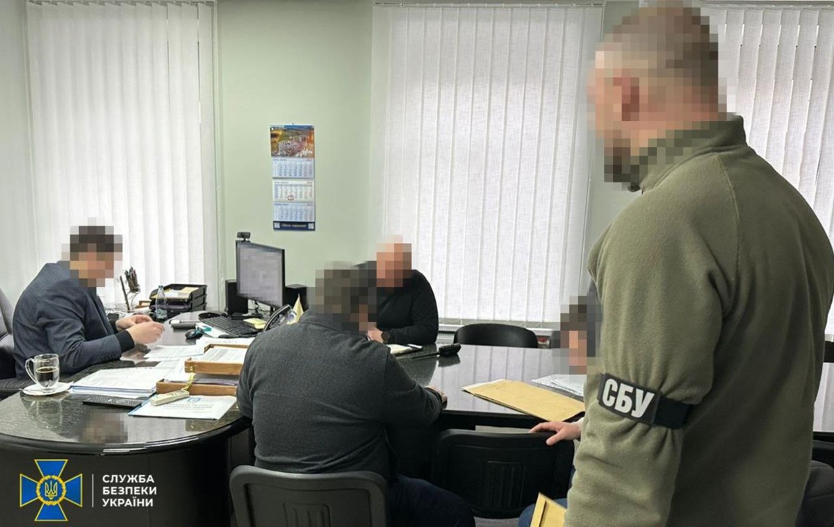 Фото для новини:В енергокомпаній України вкрали десятки мільйонів