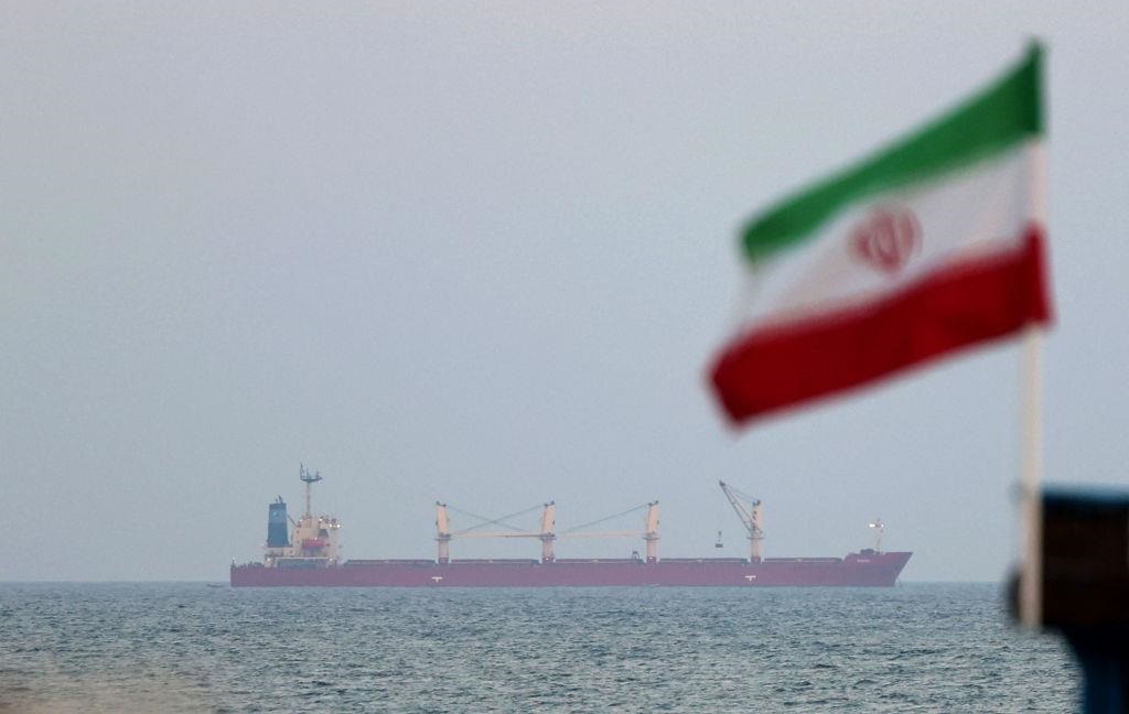 Фото для новини:В Ормузькій протоці атаковано три кораблі - ЗМІ