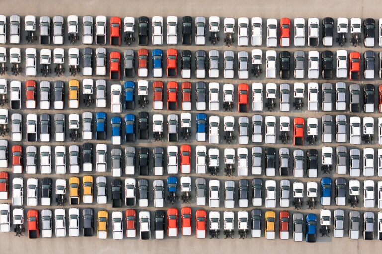 Фото для новини:В Україні впав попит на вживані автомобілі