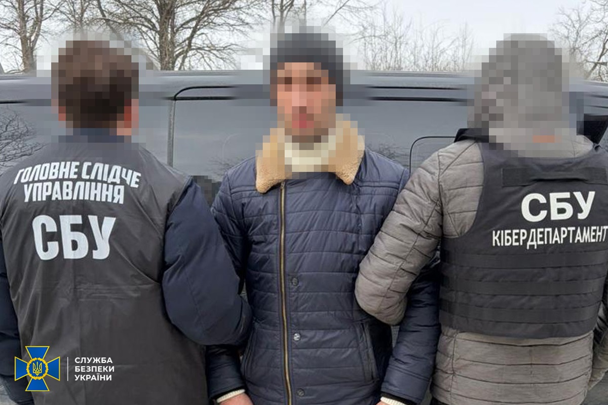 Фото для новини:Від $3000 до $24 000 за "квиток" від мобілізації: ліквідовано 10 схем