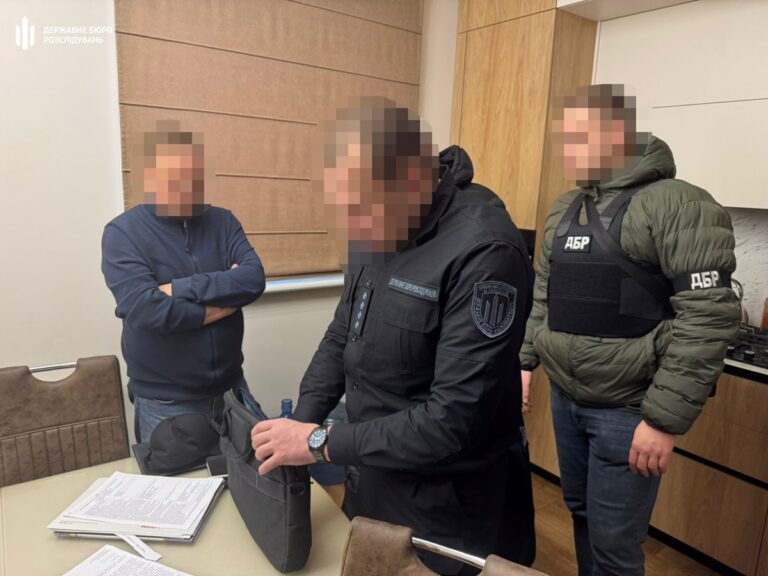 Фото для новини:Викрито схему розкрадання пального ЗСУ на 21 млн