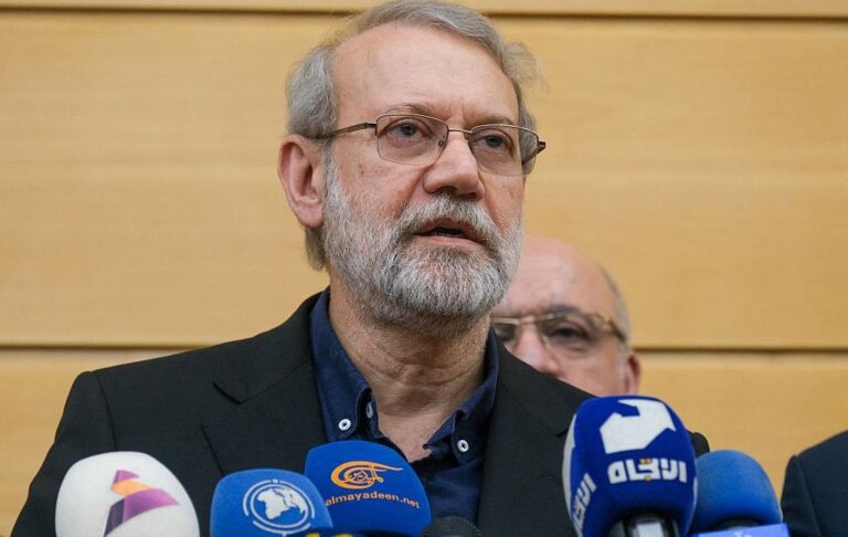 Фото для новини:Влада Ірану відмовилась вести переговори зі США