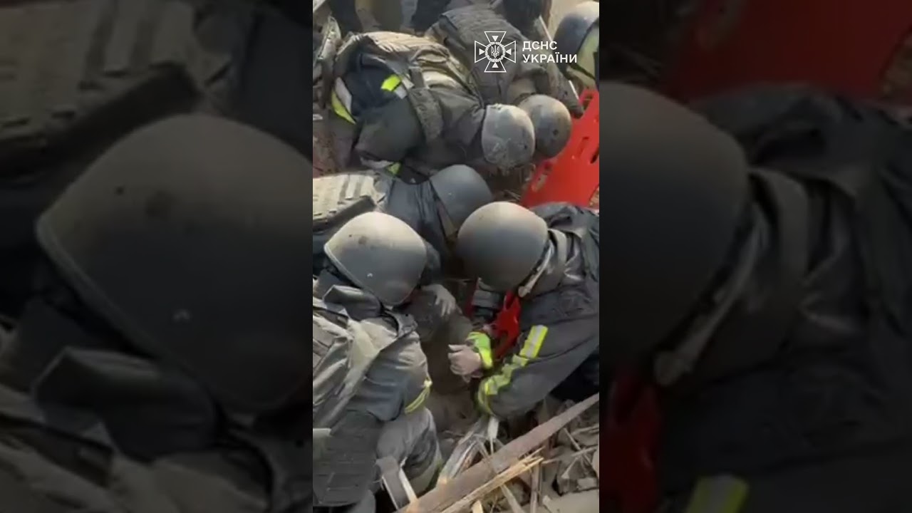 Фото для новини:ВИЖИЛА ПІД ТОННАМИ БЕТОНУ!