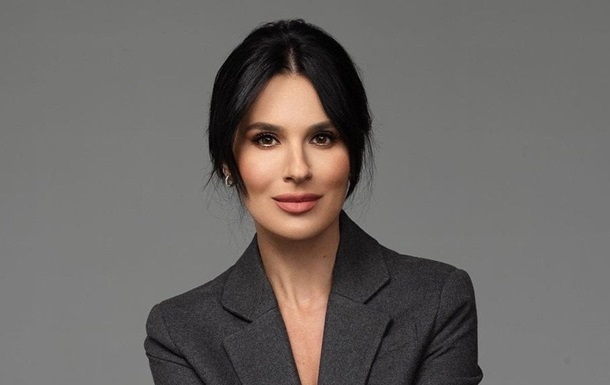 Фото для новини:Єфросиніна показала фігуру у купальнику та розкрила секрет свого харчування