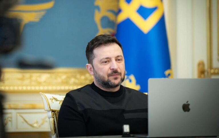 Фото для новини:Зеленський анонсував розмову з представниками США