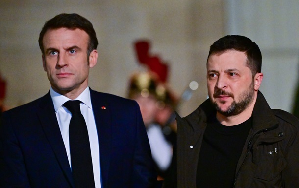 Фото для новини:Зеленський завтра зустрінеться з Макроном в Парижі