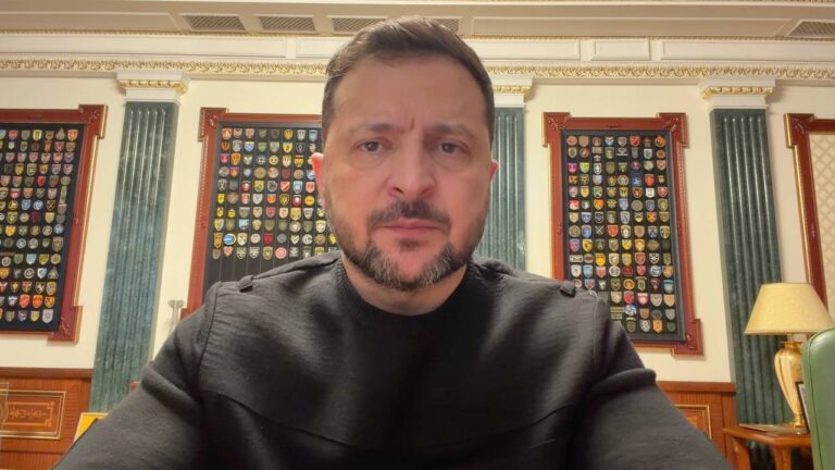 Фото для новини:Тиша на Великдень могла б бути саме тим сигналом, який усім скаже: дипломатія може бути успішною