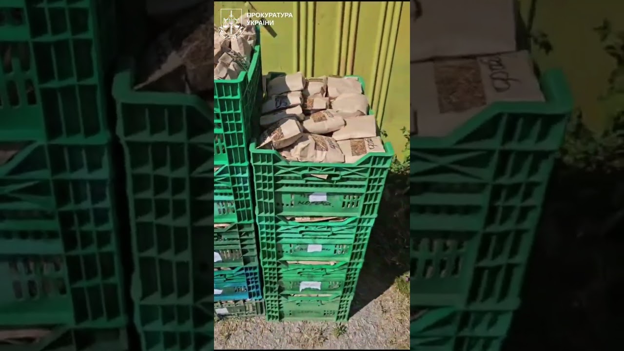 Фото для новини:У Харкові ліквідовано "гаражну фабрику" цигарок на майже 2,5 млн грн