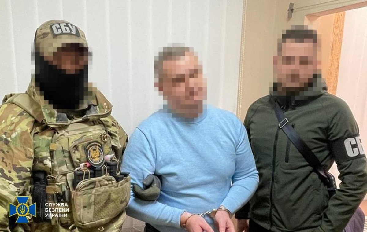 Фото для новини:Агент РФ шпигував на стратегічному заводі - СБУ