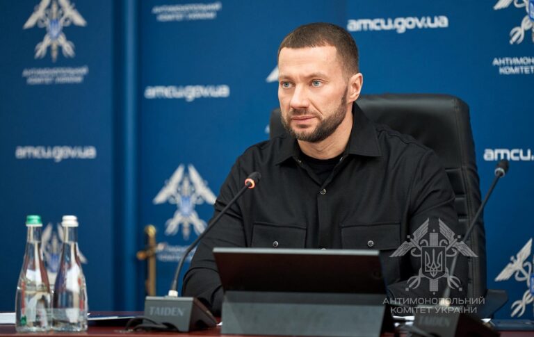 Фото для новини:АМКУ не зафіксував змови на ринку пального