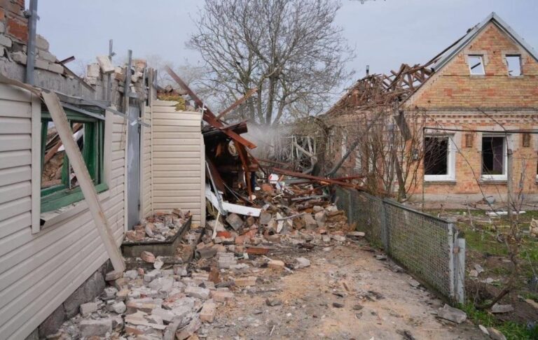 Фото для новини:Атака на Запоріжжя: є жертва та постраждалі