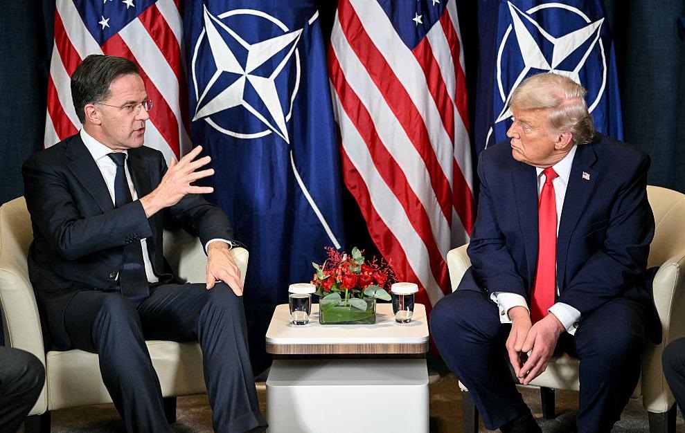 Фото для новини:Білий дім: Трамп і Рютте обговорять "вихід з НАТО"