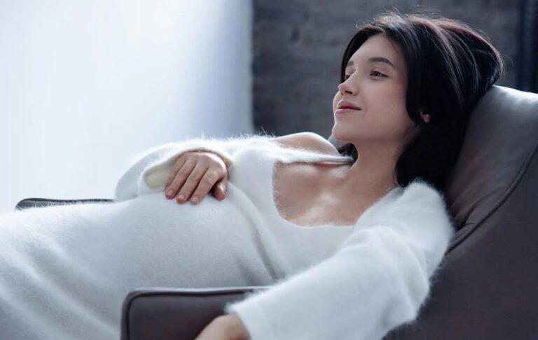 Фото для новини:Блогерка Марків народила первістка