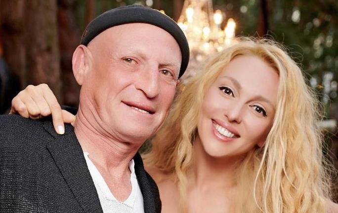 Фото для новини:Чоловік Олі Полякової потрапив до лікарні