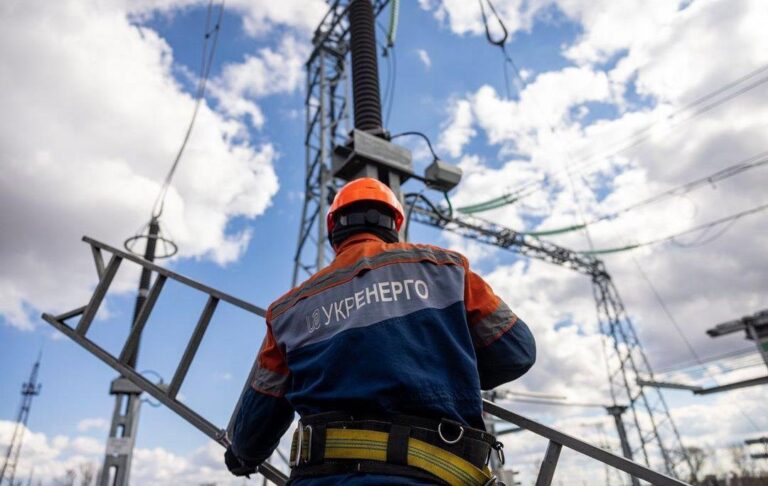 Фото для новини:Енергетика шести областей під ударами - Укренерго