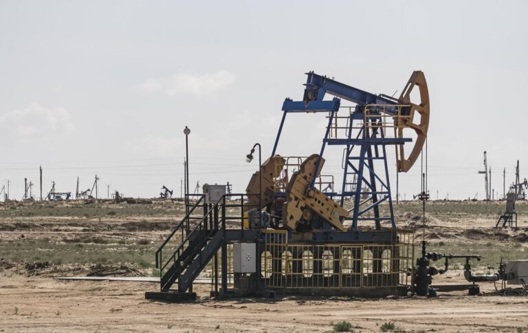 Фото для новини:Казахстан визнав зупинку транзиту нафти трубопроводом Дружба в ФРН