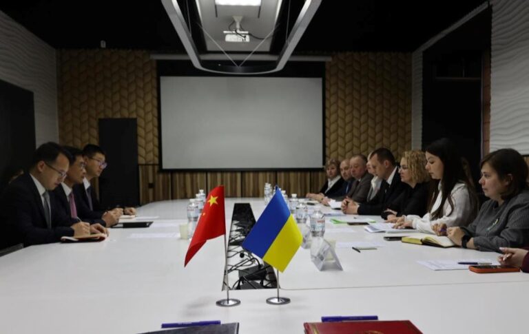 Фото для новини:Китай відкрив свій ринок для борошна з України