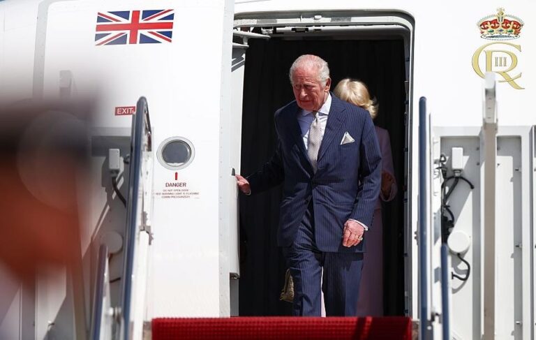 Фото для новини:Король Британії вперше прибув у США