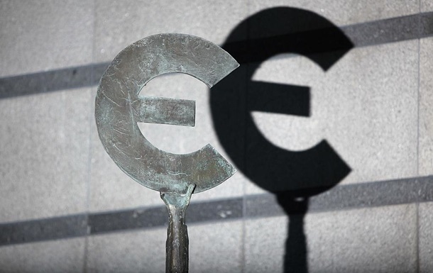 Фото для новини:Курс євро підскочив до рекордного рівня в Україні