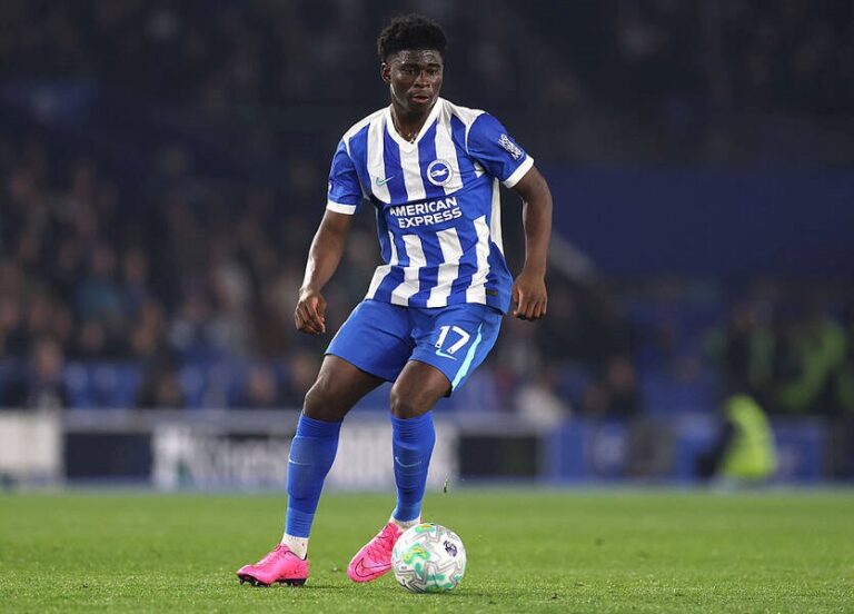 Фото для новини:Манчестер Юнайтед має намір купити хавбека Брайтона за половину ціни