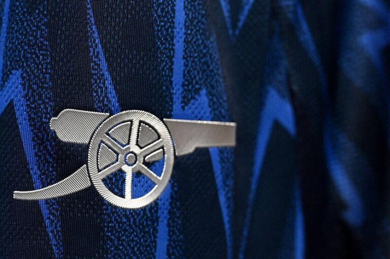 Фото для новини:Майбутнє тренера: стала відома позиція Арсеналу