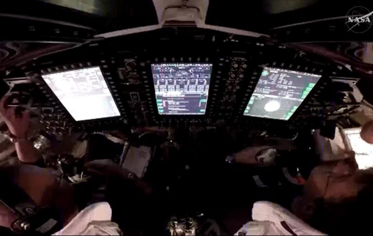 Фото для новини:Місія NASA Artemis II зіткнулася з першими труднощами: збій космічного туал