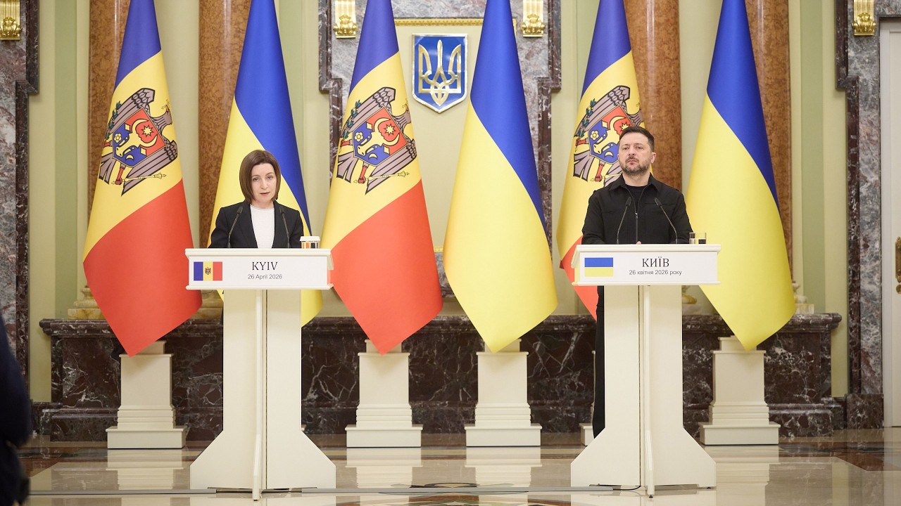 Фото для новини:Спілкування Володимира Зеленського та Маї Санду з медіа