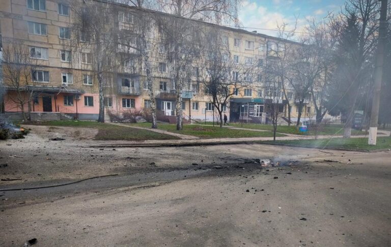 Фото для новини:На Сумщині 35 поранених за добу, половина - діти