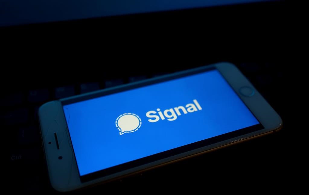 Фото для новини:Німеччина підозрює Росію в атаках на Signal - ЗМІ