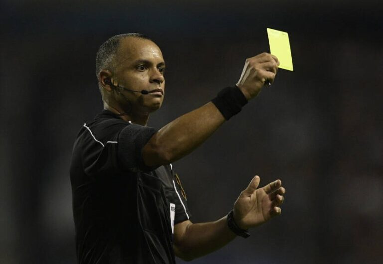 Фото для новини:Нові правила на ЧС-2026: ФІФА перегляне систему жовтих карток