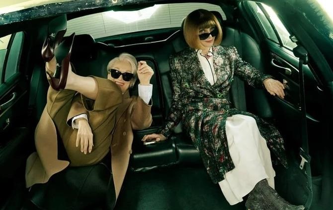 Фото для новини:Обкладинка Vogue з Анною Вінтур і Меріл Стріп: Мережа вибухнула мемами