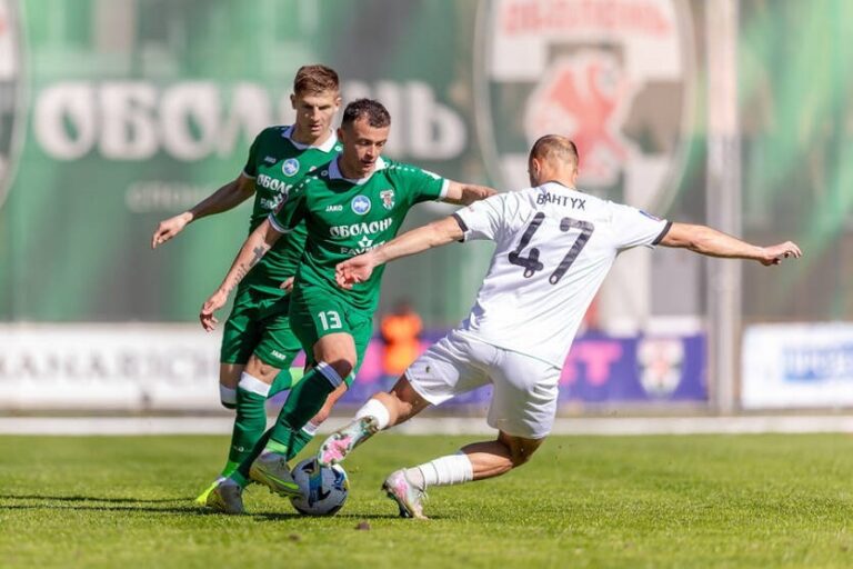 Фото для новини:Оболонь і Зоря розіграли приголомшливу нічию