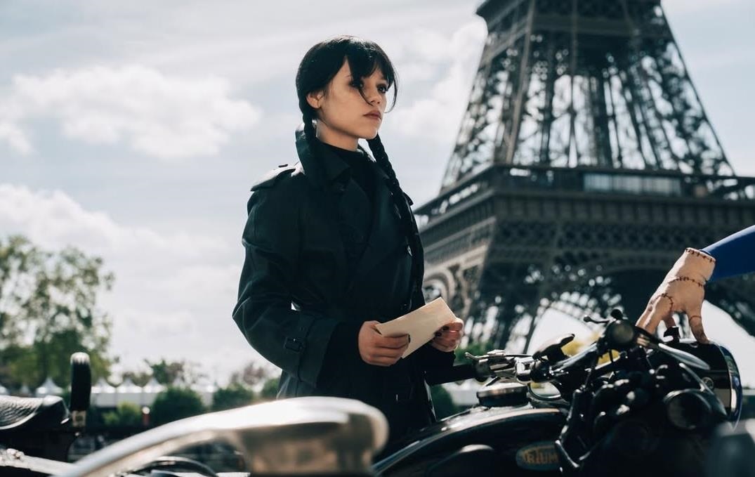 Фото для новини:Опубліковано перший кадр третього сезону Венздей