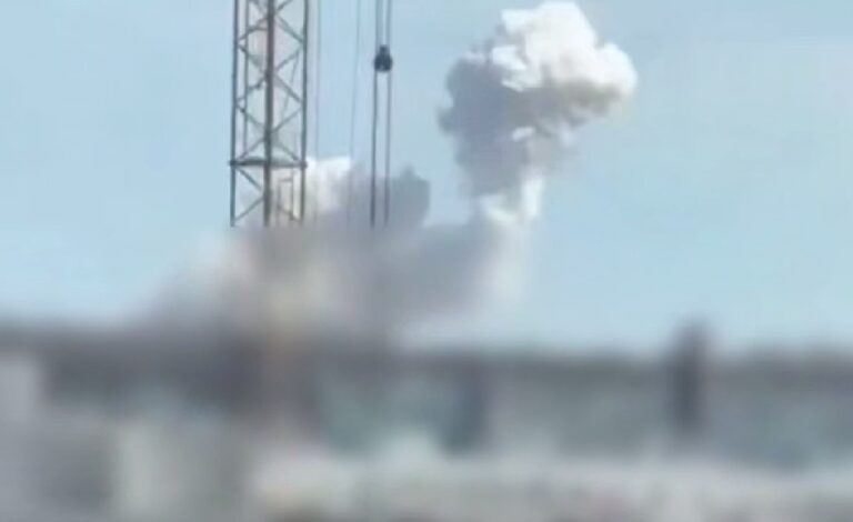 Фото для новини:Під Самарою коло заводу прогримів вибух - ЗМІ